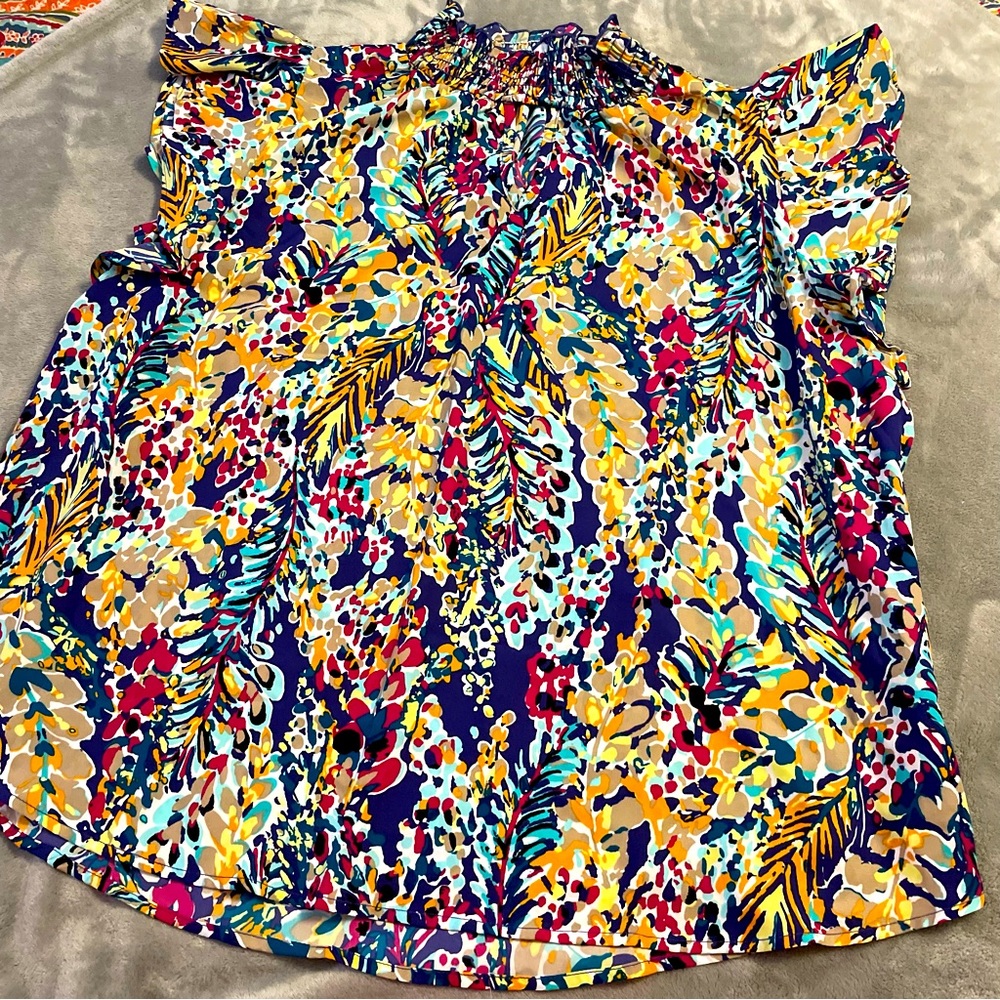 NWT ChicSoul Floral Masterpiece Top